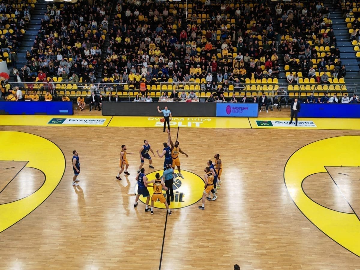 Žuti poraženi na Gripama