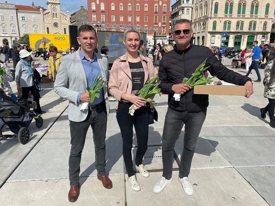 AUTIZAM 365 Šuta: "Rado smo podržali humanitarni buvljak na Rivi, veseli me suglasje svih stranaka"