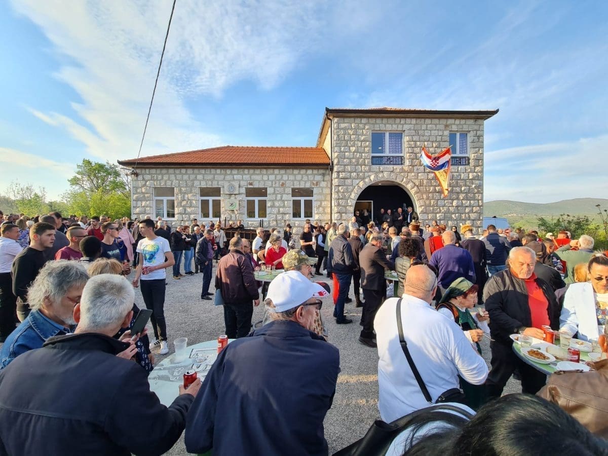 zavicajna kuca poljica 19