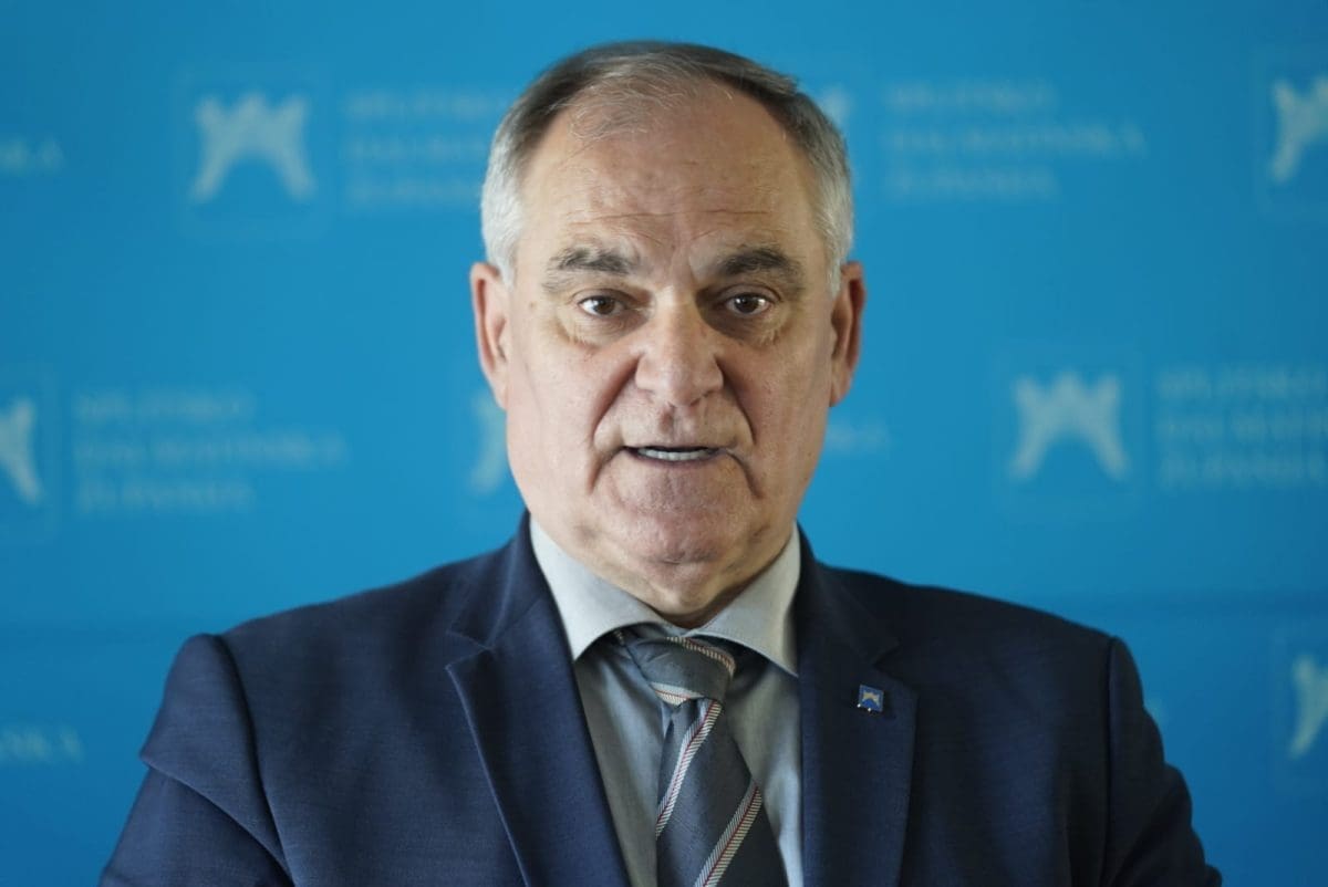 ŽUPAN BOBAN ČESTITAO MAJČIN DAN "Majke su stupovi obitelji i društva, koje s ljubavlju i predanošću odgajaju našu djecu..."