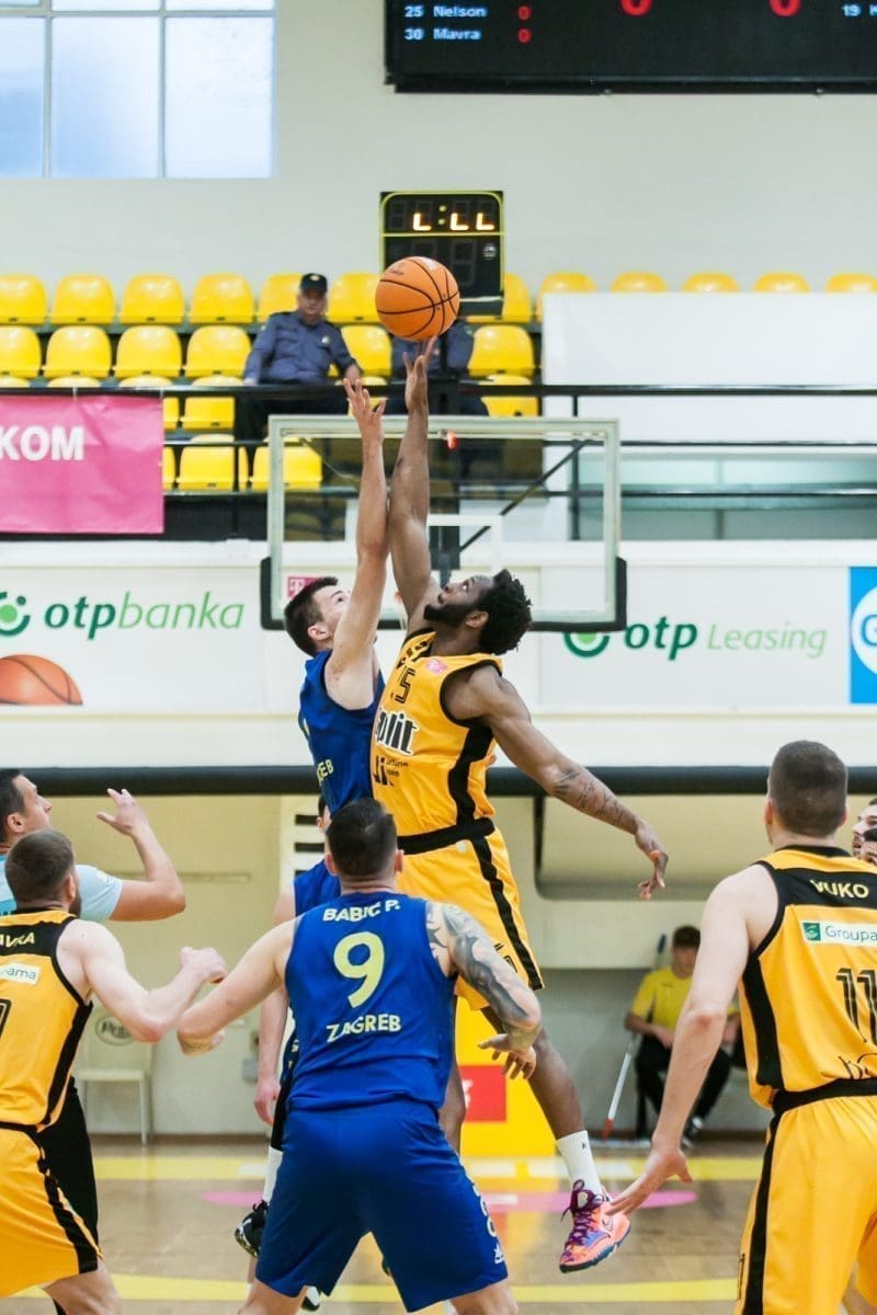 20230510 split bosco PH playoff 01