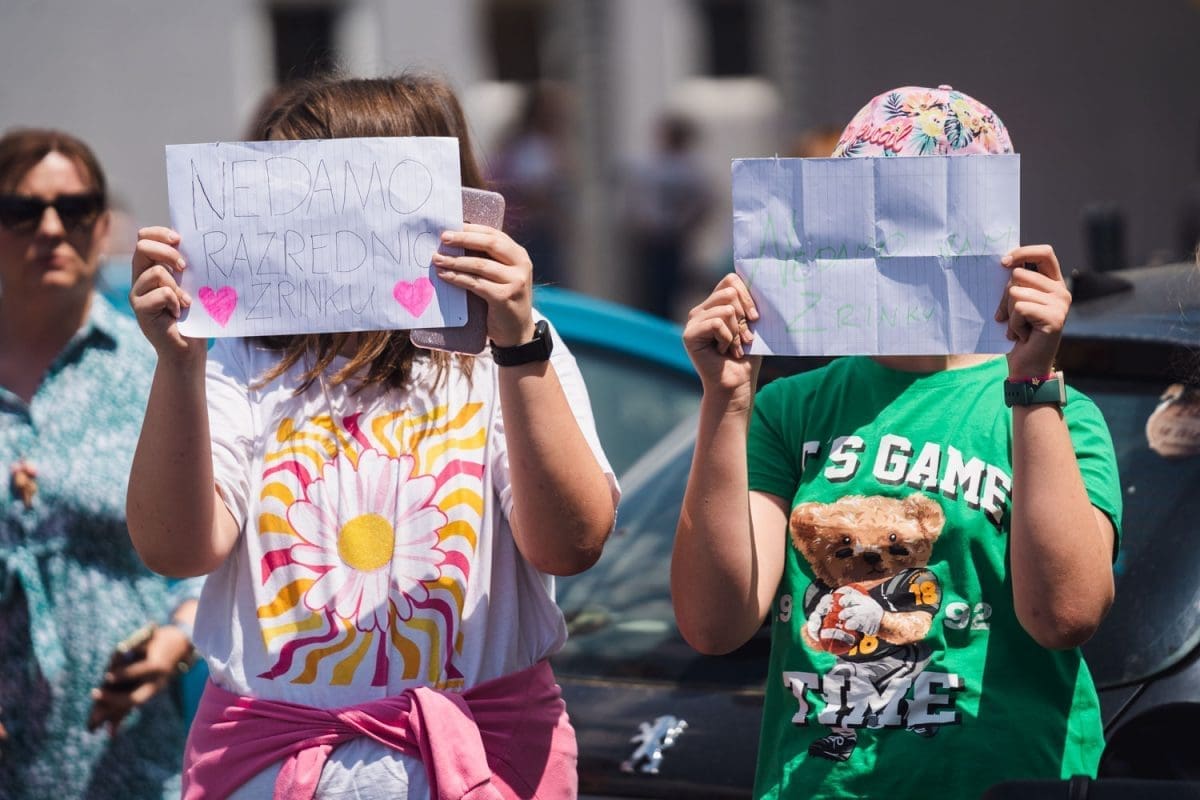 5 29 prosvjed strozanac skola 5