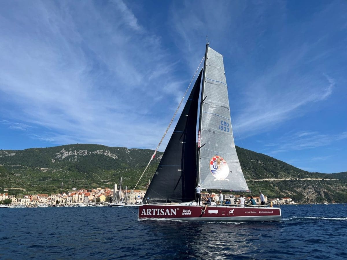 Odjedreno 32. izdanje Komiške regate