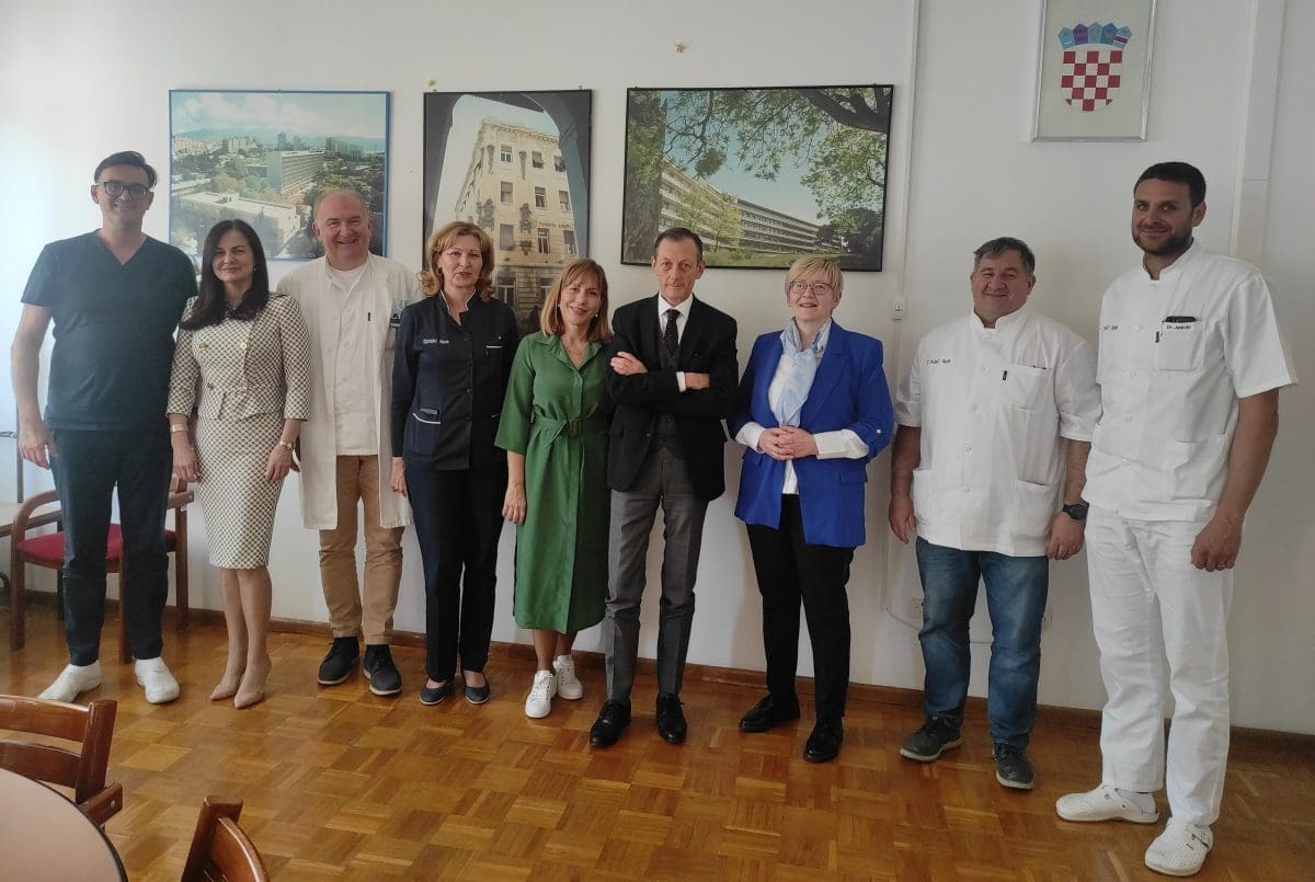 VIDEO Specijalisti KBC-a Split u jedinstvenom pothvatu: Osobe starije životne dobi liječe i izvan bolnice