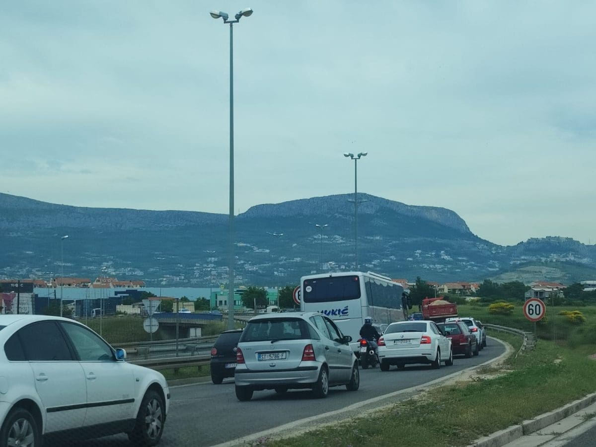 c1be62f5 90ef 4c2f bef9 cd06f60ce3dc