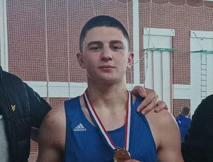 TEK MU JE 18 Solinjanin Ivan Delić osvojio zlato na prvenstvu Hrvatske u boksu
