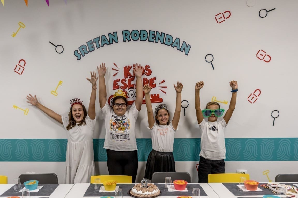 kids escape 1 Medium