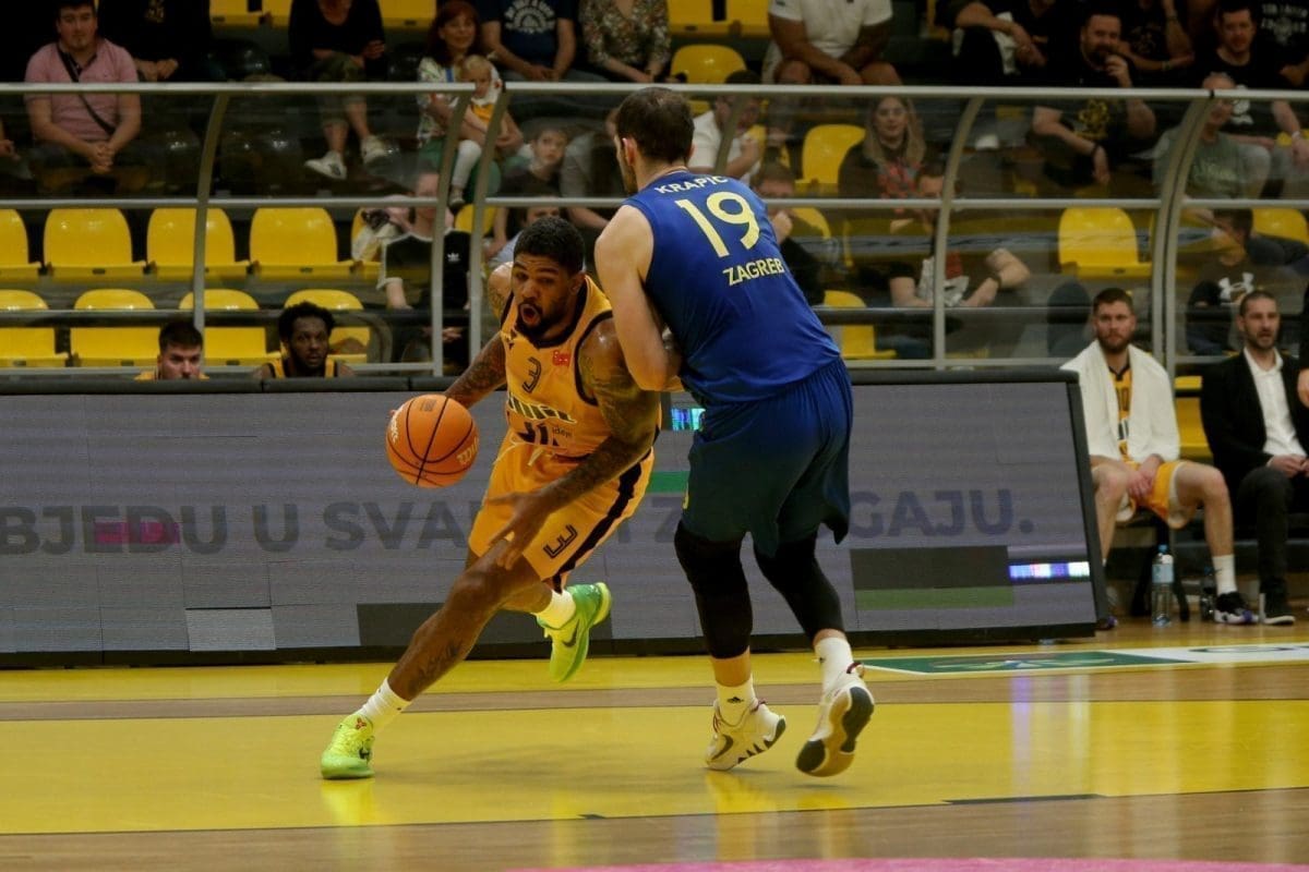 ŽUTI UPISALI DRUGU POBJEDU NAD BOSCOM U DOIGRAVANJU: Samo jedan poen razlike Splićane je odveo u polufinale