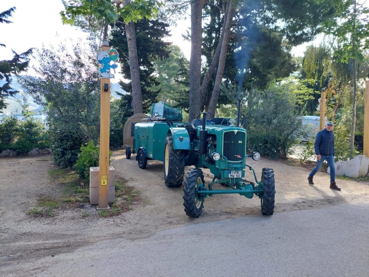 mama sc traktor split