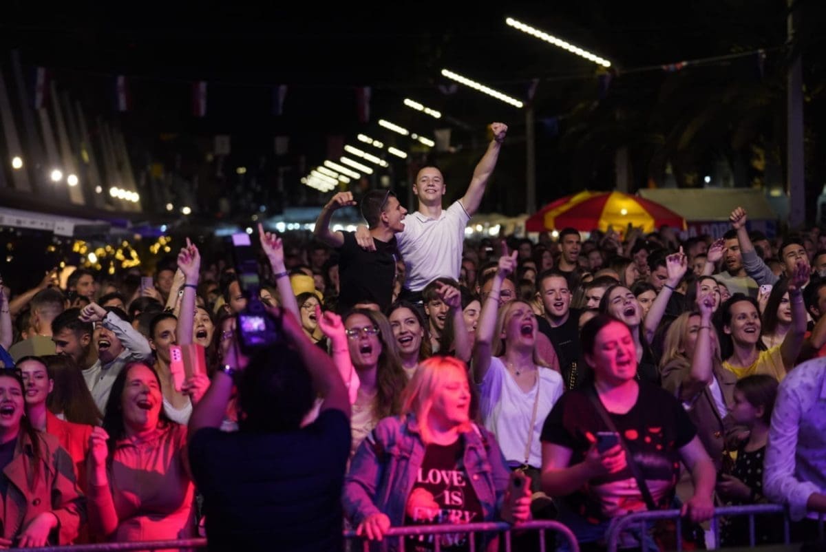 neno belan riva koncert sudamja 44 