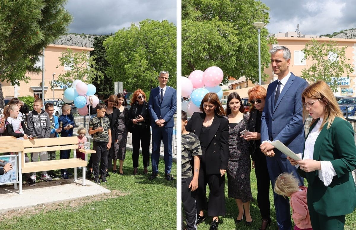 OMIŠ Građani dobili prvu klupu za dojenje i previjanje