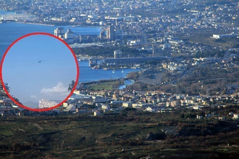 HELIKOPTERI I DIM IZNAD SPLITA Mnogi građani su bili zabrinuti, no razloga za brigu nema