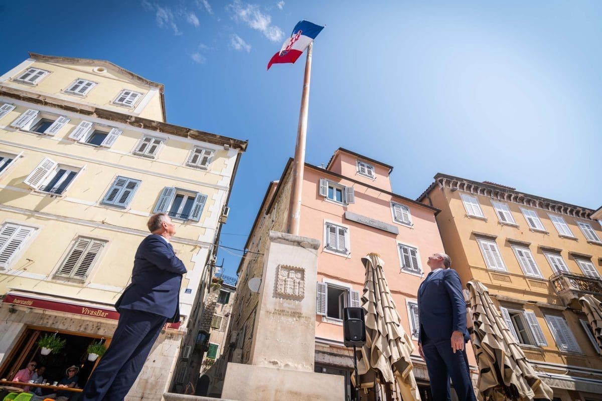 IVICA PULJAK: "Pred nama su sada izazovi života s novim tehnologijama i naš suživot s turizmom"