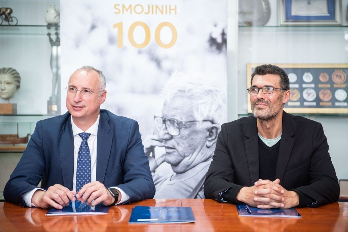 SMOJE NA MATEJUŠKI Splitski gradonačelnik Puljak potpisao autorski ugovor o oblikovanju spomenika