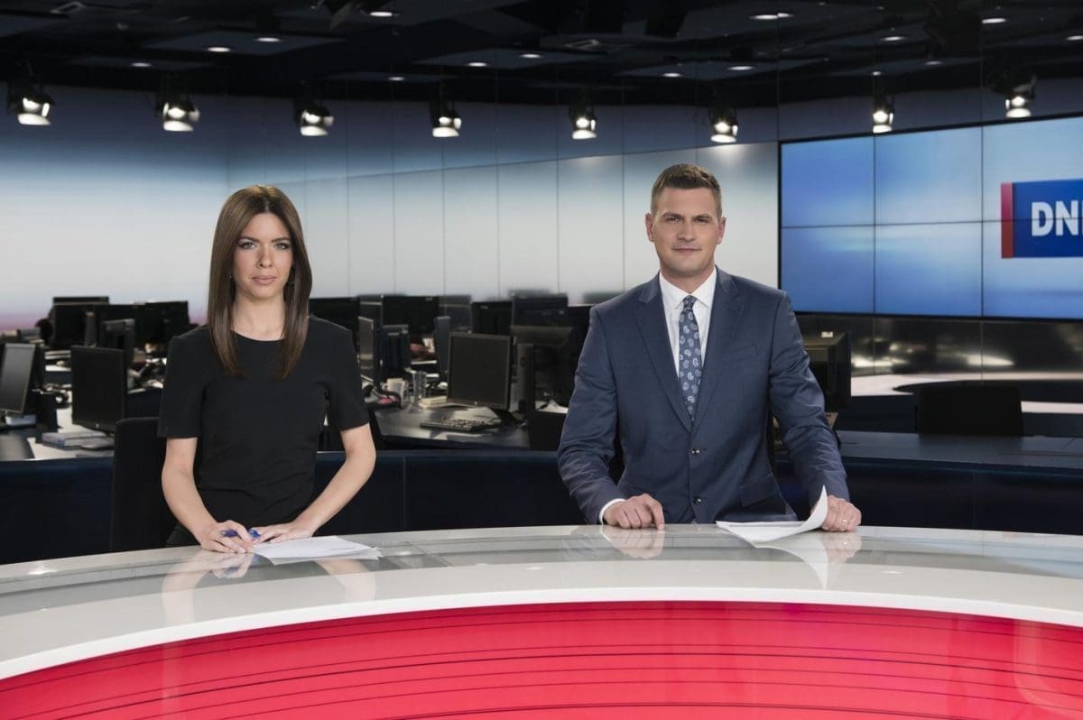 Voditeljica Dnevnika Nove TV objavila urnebesni video: "Radio je to za vrijeme live prijenosa"