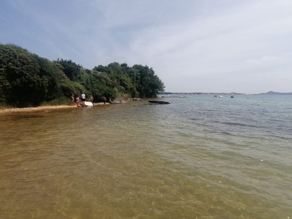 Požari na plovilima u zadarskom i splitskom akvatoriju bez stradalih i onečišćenja mora i morskog okoliša