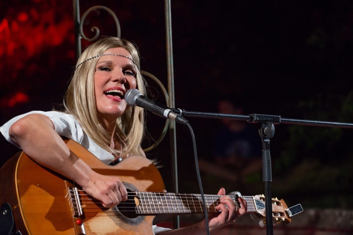 NASTUP NA TVRĐAVI SV. MIHOVILA Elis Lovrić posebna je gošća na jubilarnom koncertu 175 godina Šibenske narodne glazbe