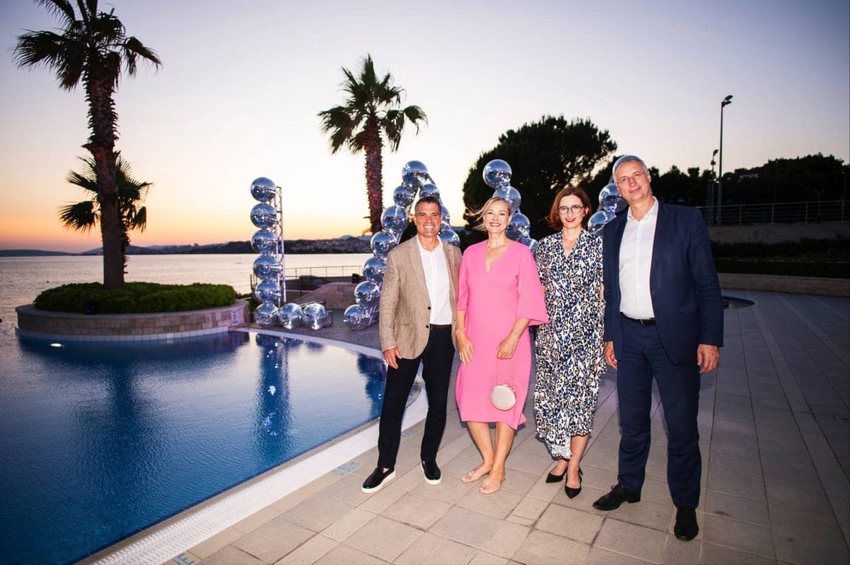 Mike Saran Ivica i Marijana Puljak