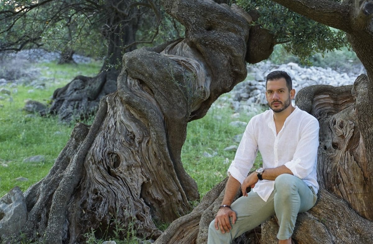 Boris Rogoznica ovjekovječio nezaboravne uspomene u novom spotu ''Da nam bude lipo''!