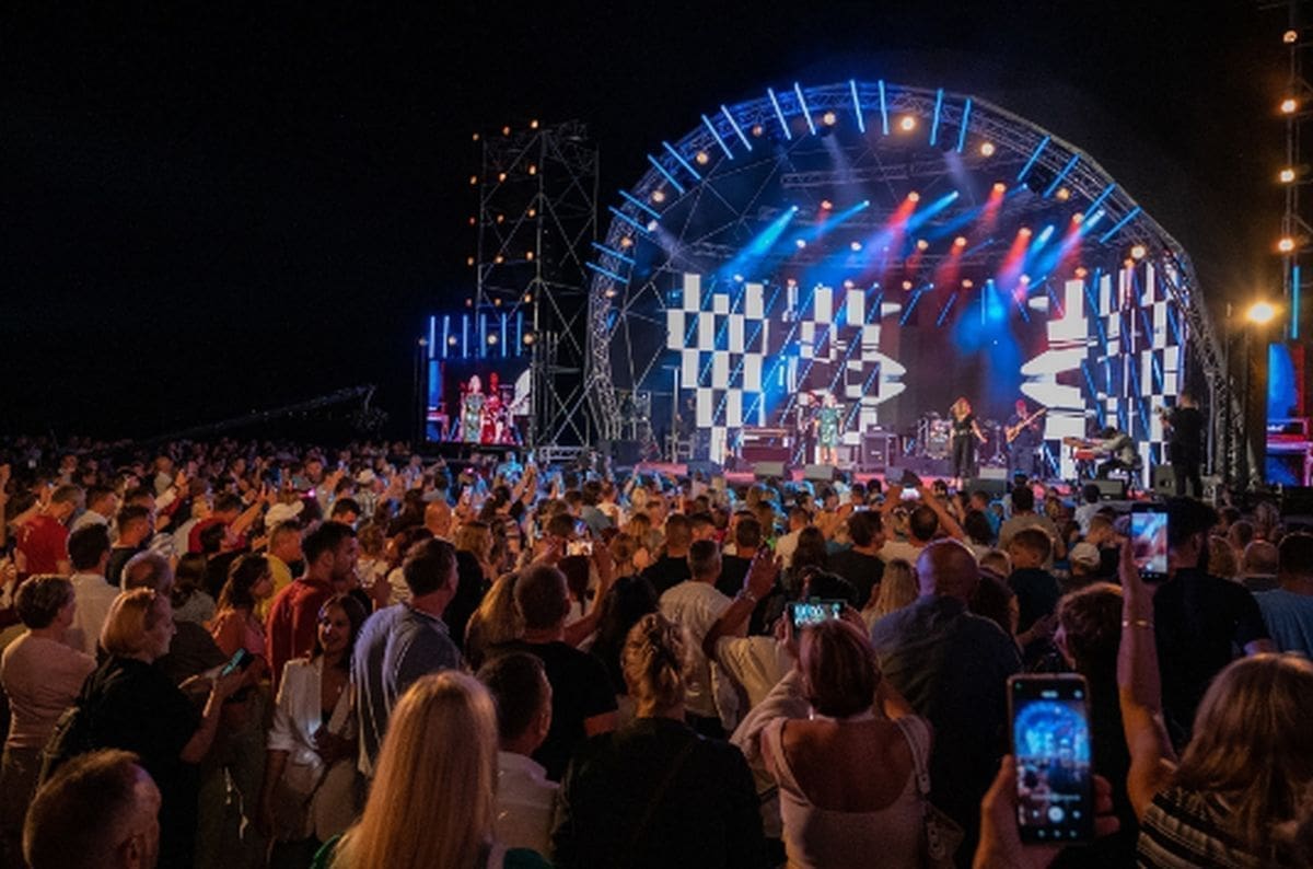 Spektakularno otvorenje jubilarnog 15. CMC festivala uz koncerte glazbenih zvijezda