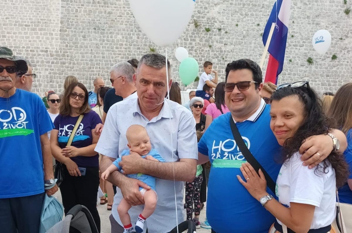 Stipo Mlinarić Ćipe iz Splita: "Hodao sam dolinom smrti, a sada se svim srcem priključujem Hodu za život"