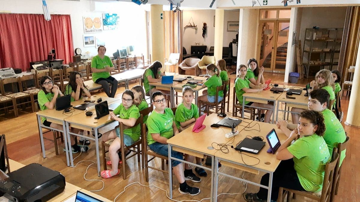 Otvoren Ljetni kamp robotike u Zvjezdanom selu Mosor!