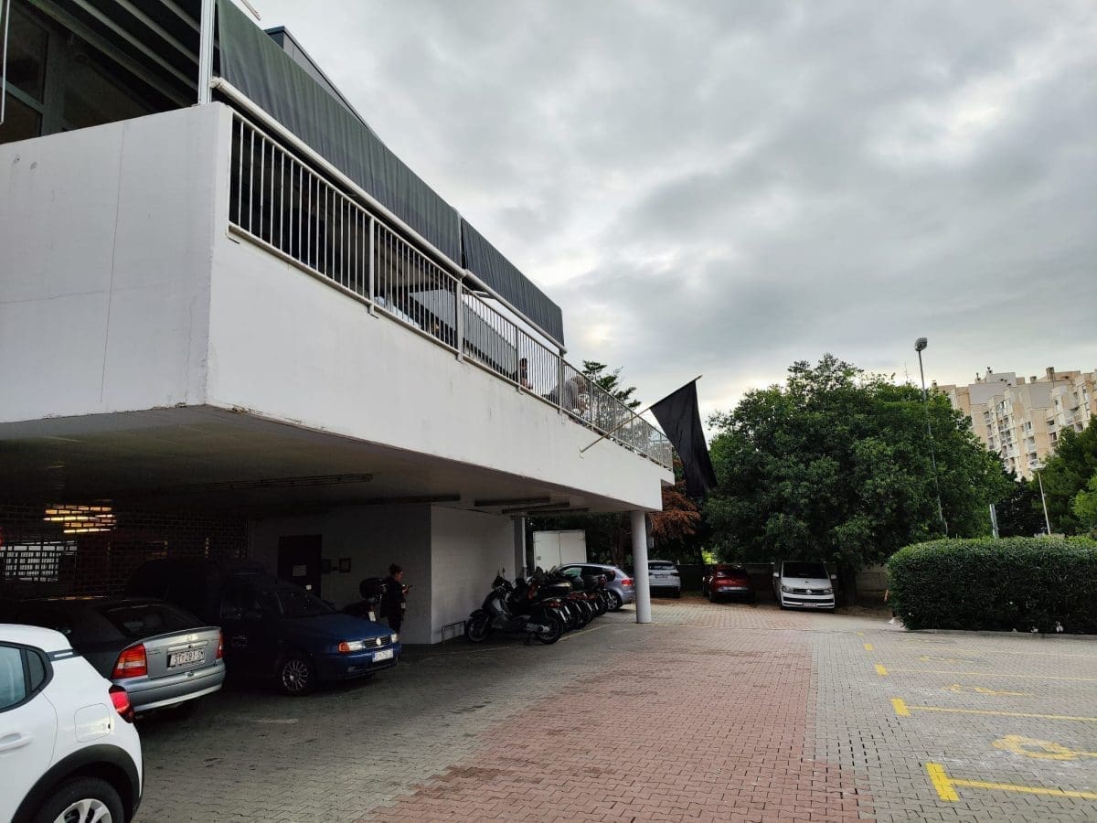 kaufland crna zastava nn naslovnica 4 