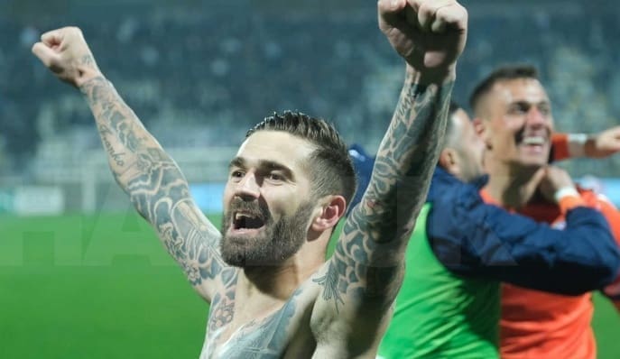 DINAMO-HAJDUK 1:1 GOOOOL! Livaja poravnao rezultat!