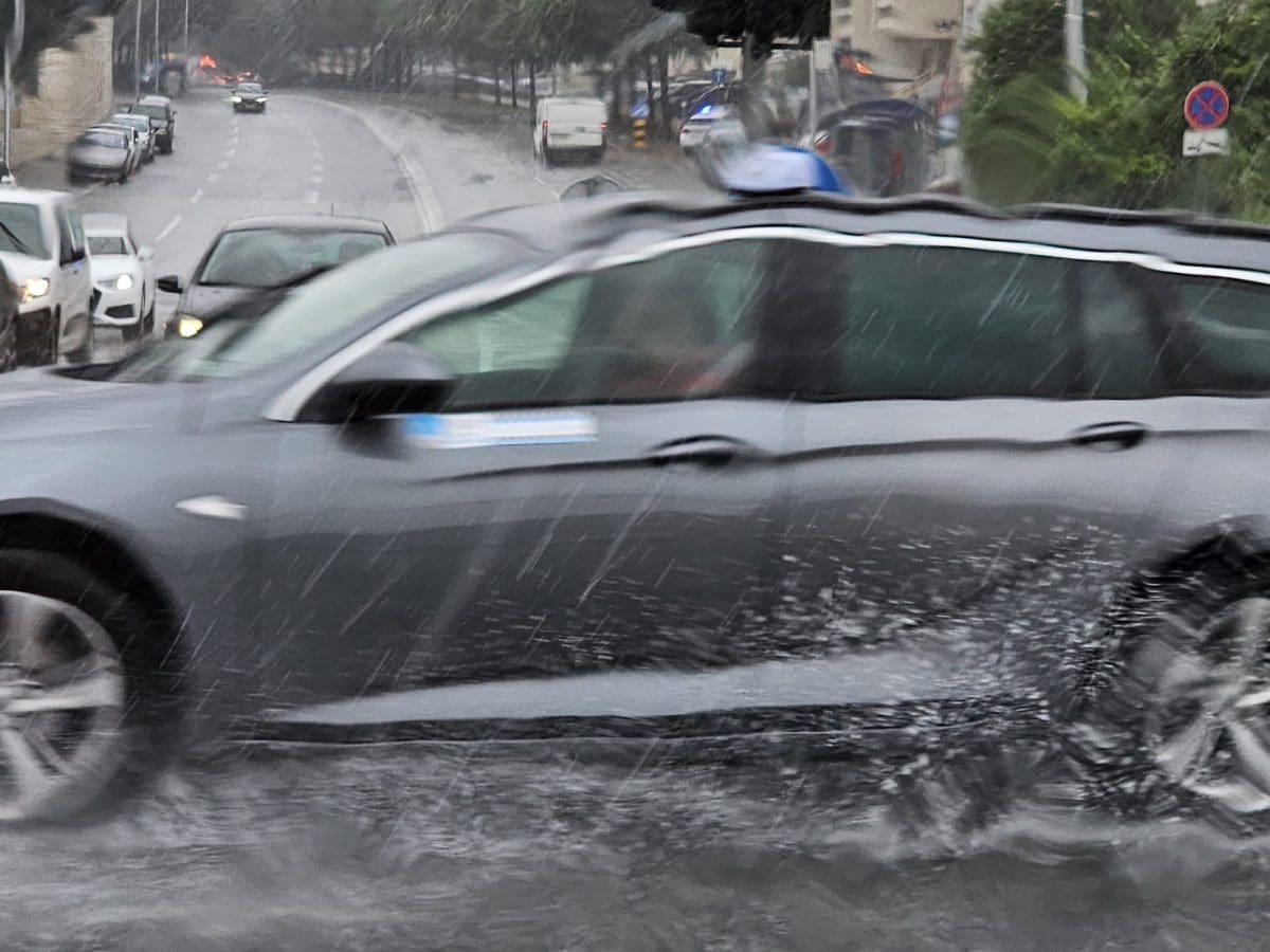 nevrijeme split naslovnica 5 