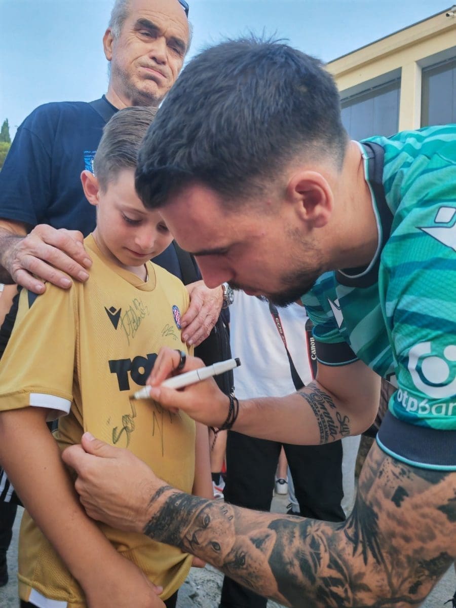 novi dres hajduk gusar 4