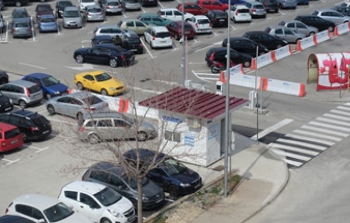 SPLIĆANI, OPREZ! Zatvara se poznati parking kod jednog trgovačkog centra. Oglasili se iz Split parkinga, evo što kažu