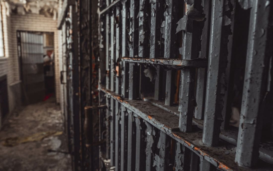 Užas u Mostaru: Ubio se zatvorenik koji je osumnjičen za silovanje majke