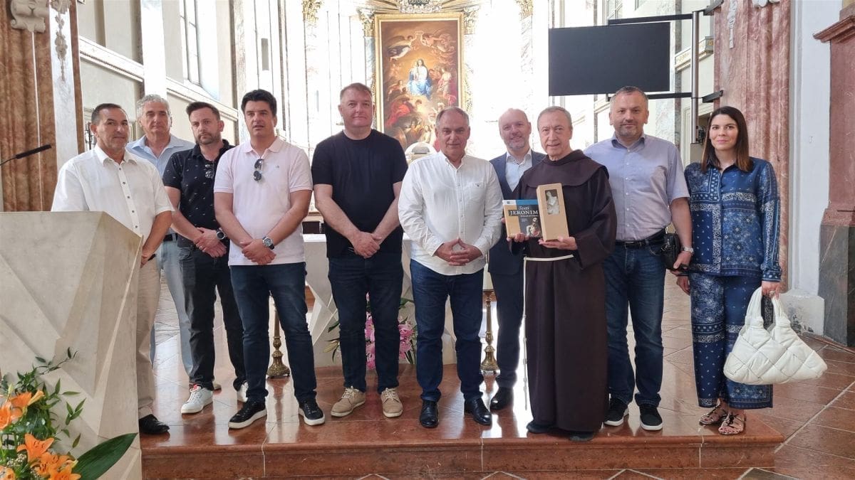 Izaslanstvo Splitsko-dalmatinske županije u posjetu Hrvatskoj katoličkoj misiji u Beču