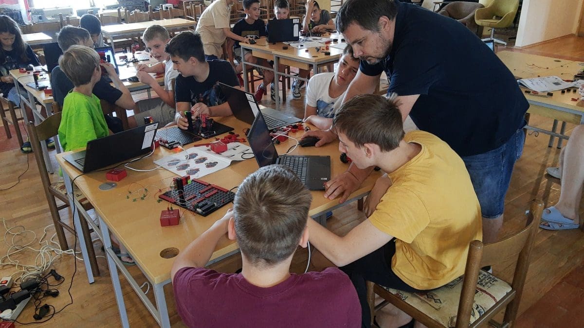 U Zvjezdanom selu Mosor održana prva ovogodišnja Ljetna škola tehničkih aktivnosti