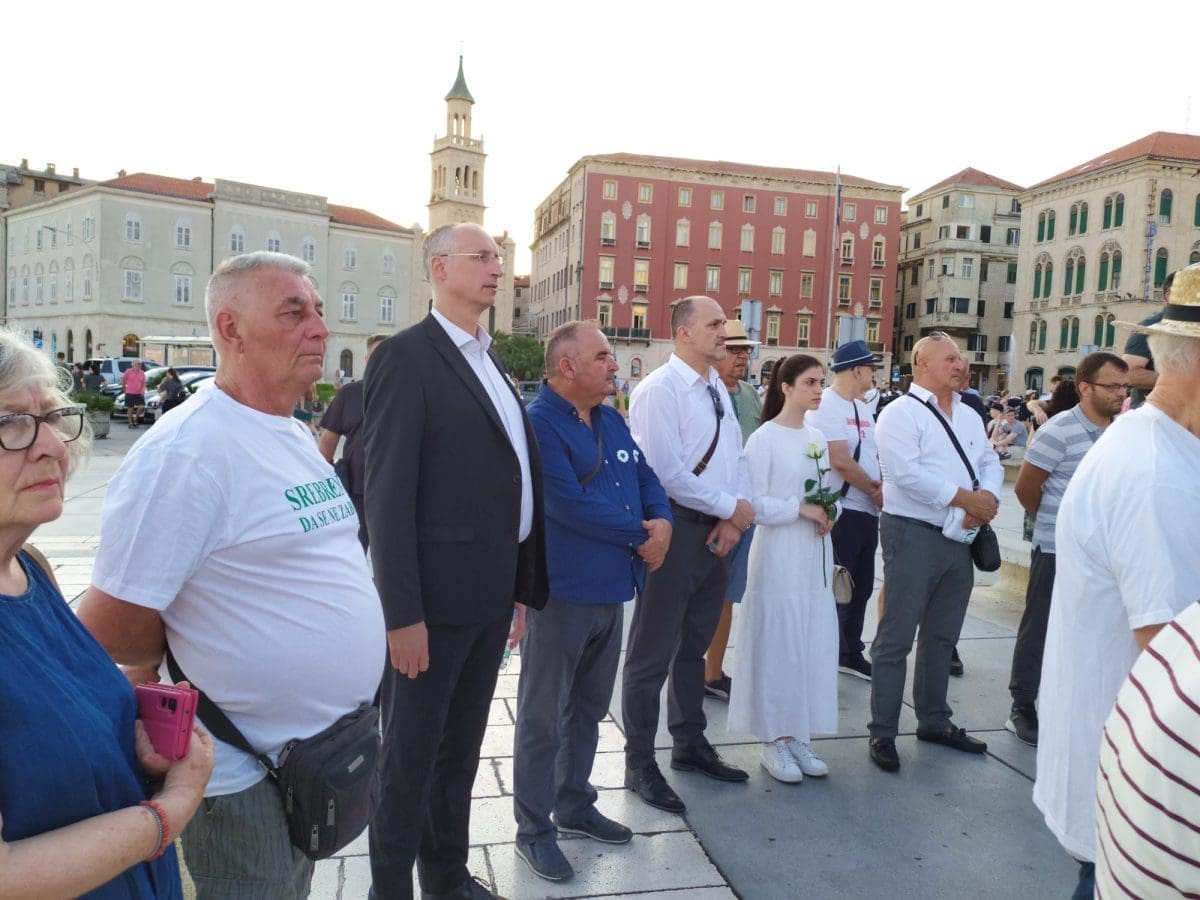 28 godina za srebrenicu 28