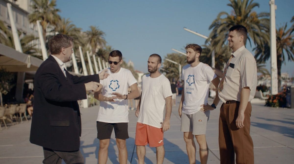 VANpansionska ponuda when he is NOT...