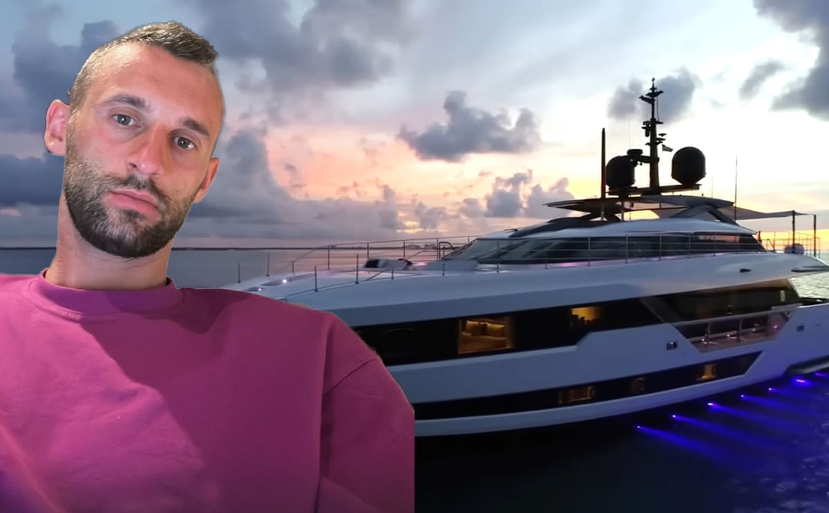 NAJPLAĆENIJI HRVATSKI SPORTAŠ UŽIVA U SPLITU Kakav luksuz: Brozović na jahti stigao s obitelji i prijateljima