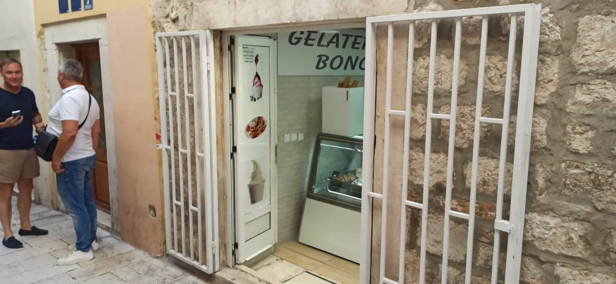 centar grada ultra 6