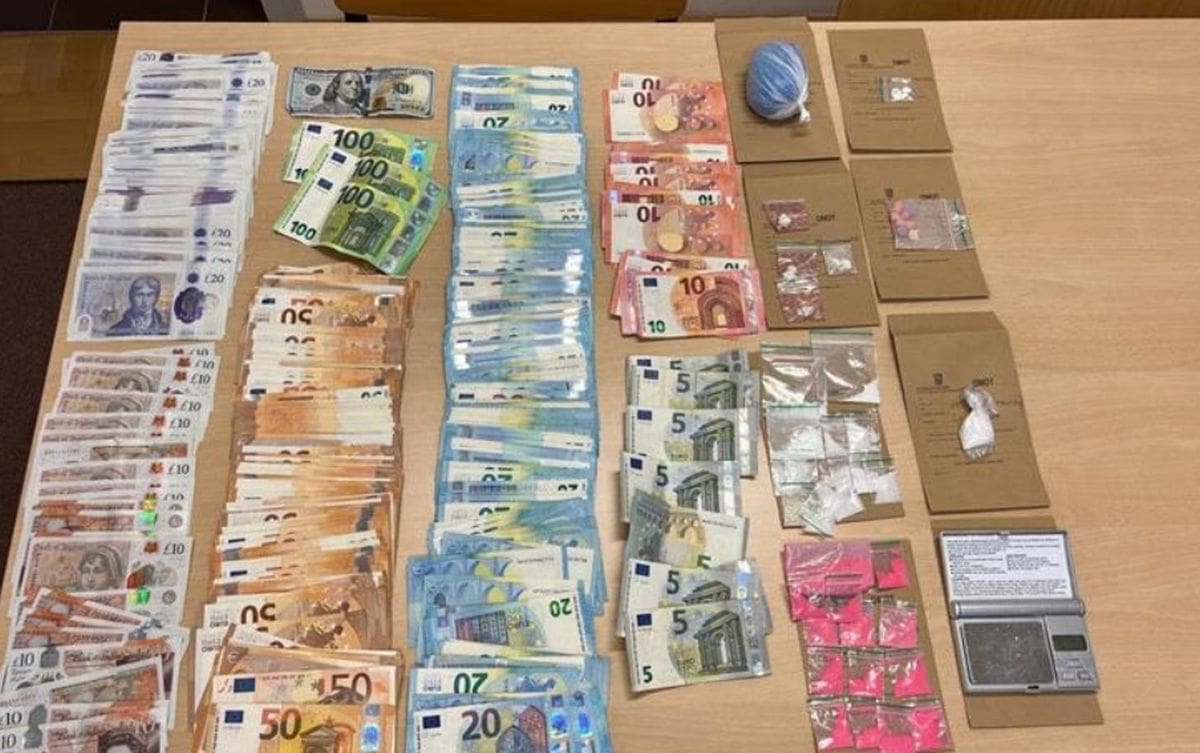 SPOJIO UGODNO S KORISNIM Britanac u Dalmaciji bavio se preprodajom droge, uhićen je