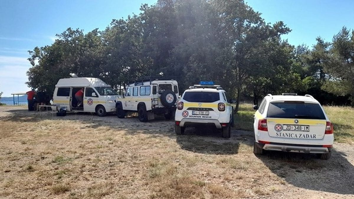 HGSS u Dalmaciji tragao za dvije osobe, jednu pronašli mrtvu
