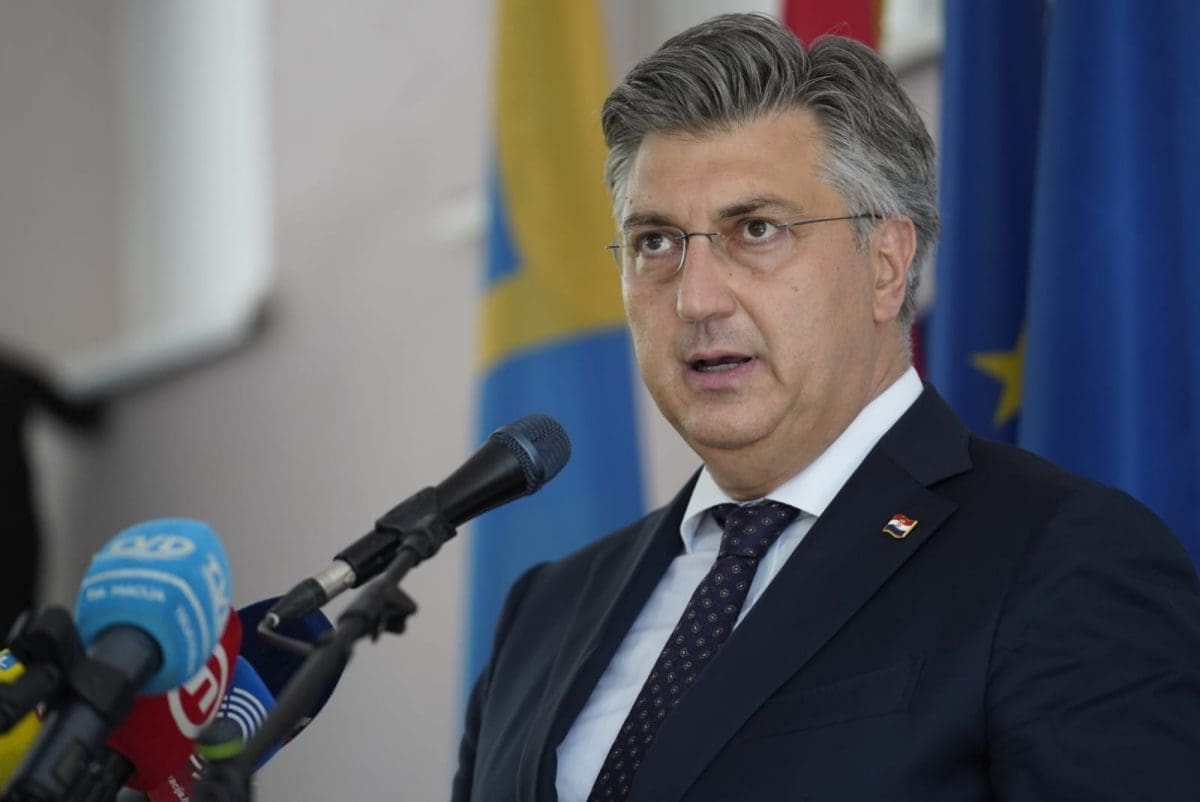 kbc split neobradjene slike mestrovic beros plenkovic 17