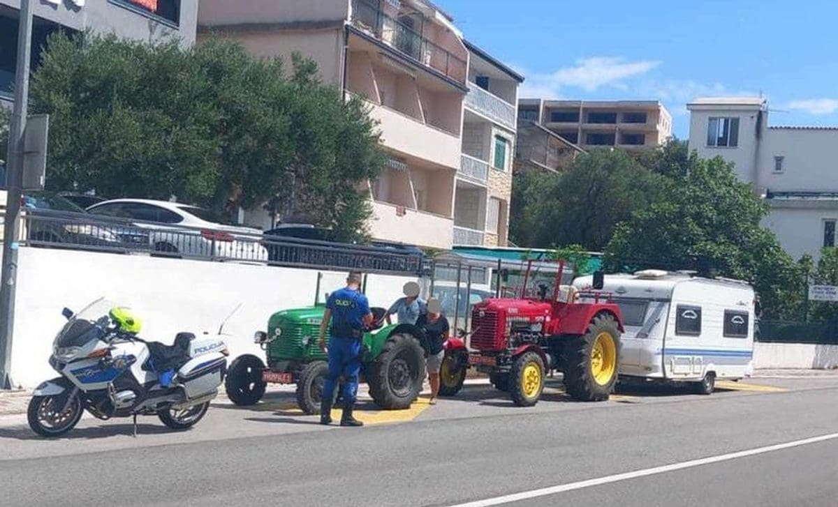 GUŽVE SU NESNOSNE Jesu li oni krivi? Turisti 'zapeli' u Podstrani, traktorima prevozili kamp kućicu