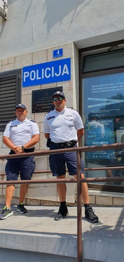 poljuski policajci  2 