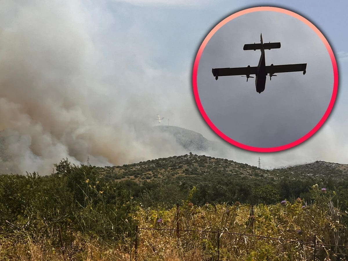 Aktivirao se požar kod Grebaštice. Na terenu 27 vatrogasaca i dva kanadera