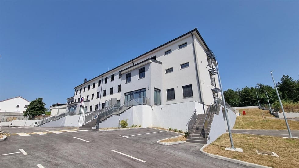 Otvorena nova zgrada Policijske postaje Imotski: "Imoćani su ovo zaslužili"