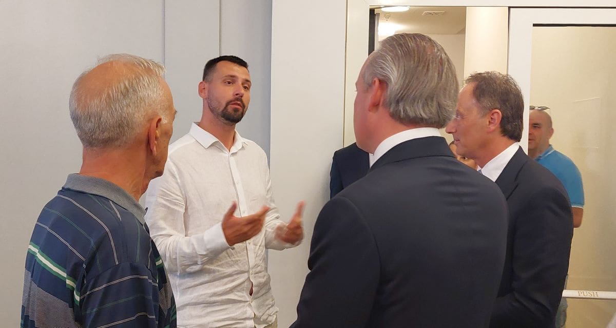 prezetacija small mall3