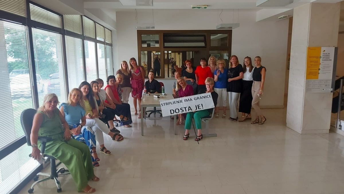 sud prosvjed strajk place 3 