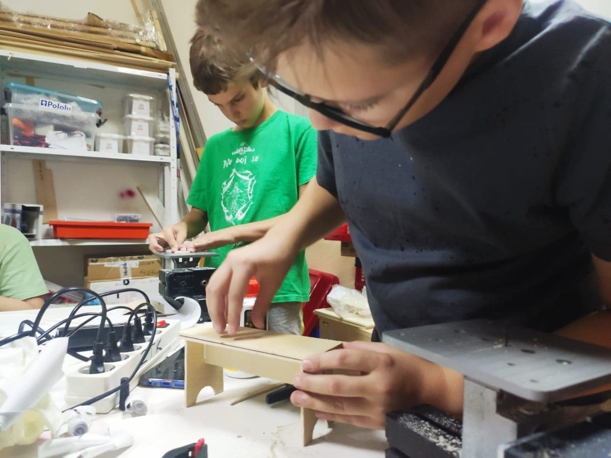 BROJNE AKTIVNOSTI SE NASTAVLJAJU Nove radionice tehničkih aktivnosti u Zajednici tehničke kulture grada Splita