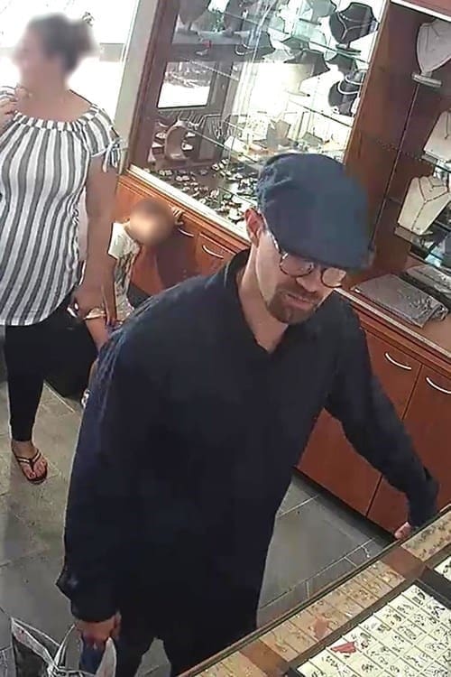 42105625 2b48 4fdb a0f5 2a80cfaa83a6