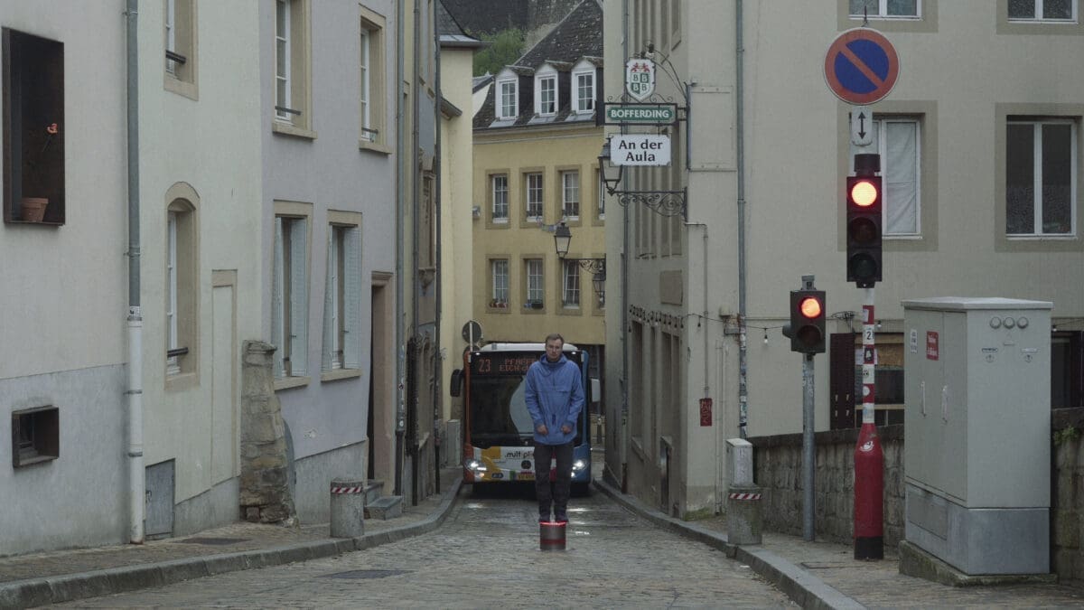 5 Andrej Polukord Lift Rue de Treves